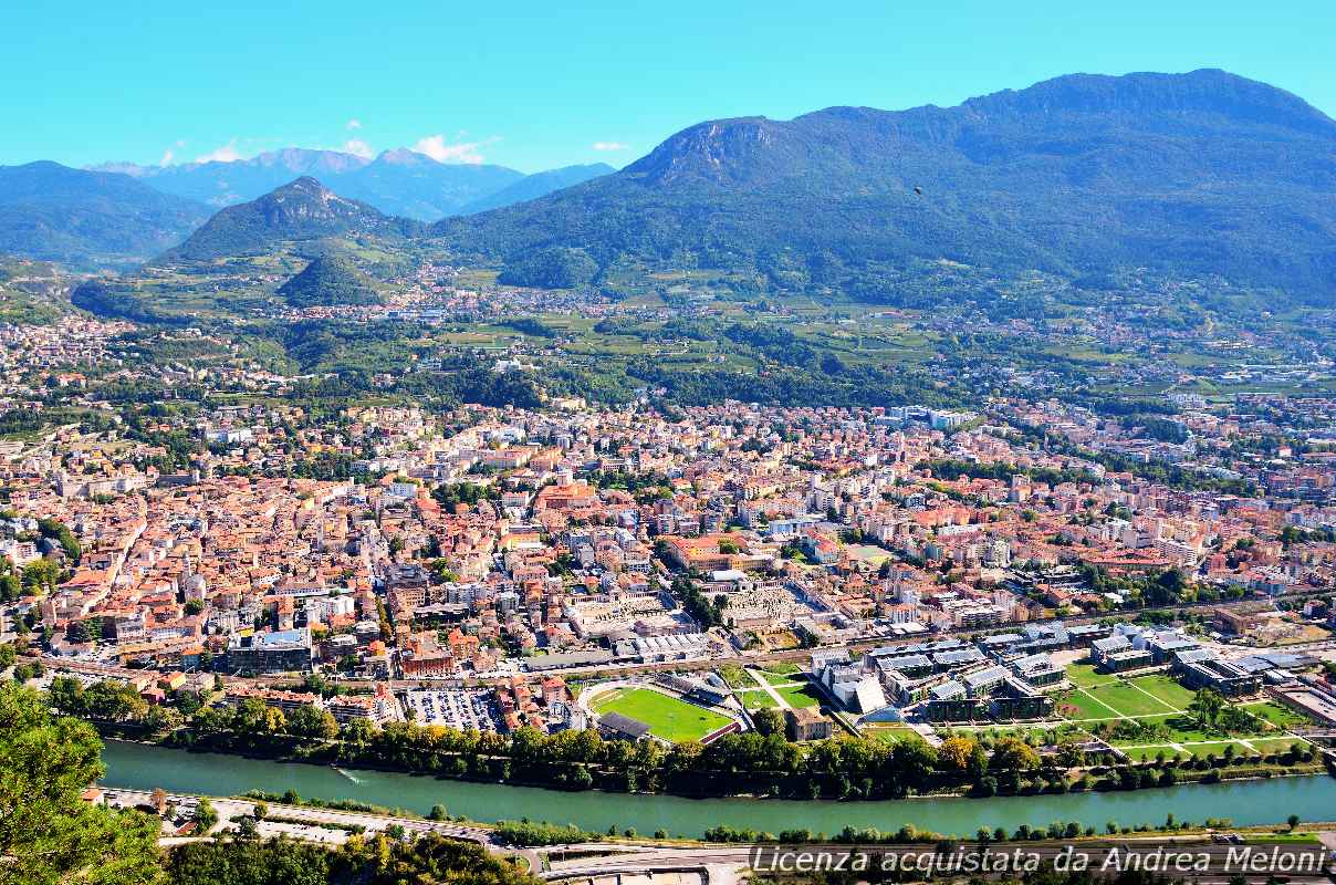 Previsione meteo Trento: nubi sparse e pioggia in arrivo