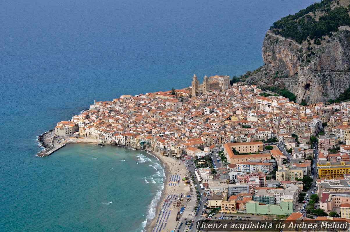 Previsione meteo Palermo: sole e nuvole si alternano, attenti al vento!
