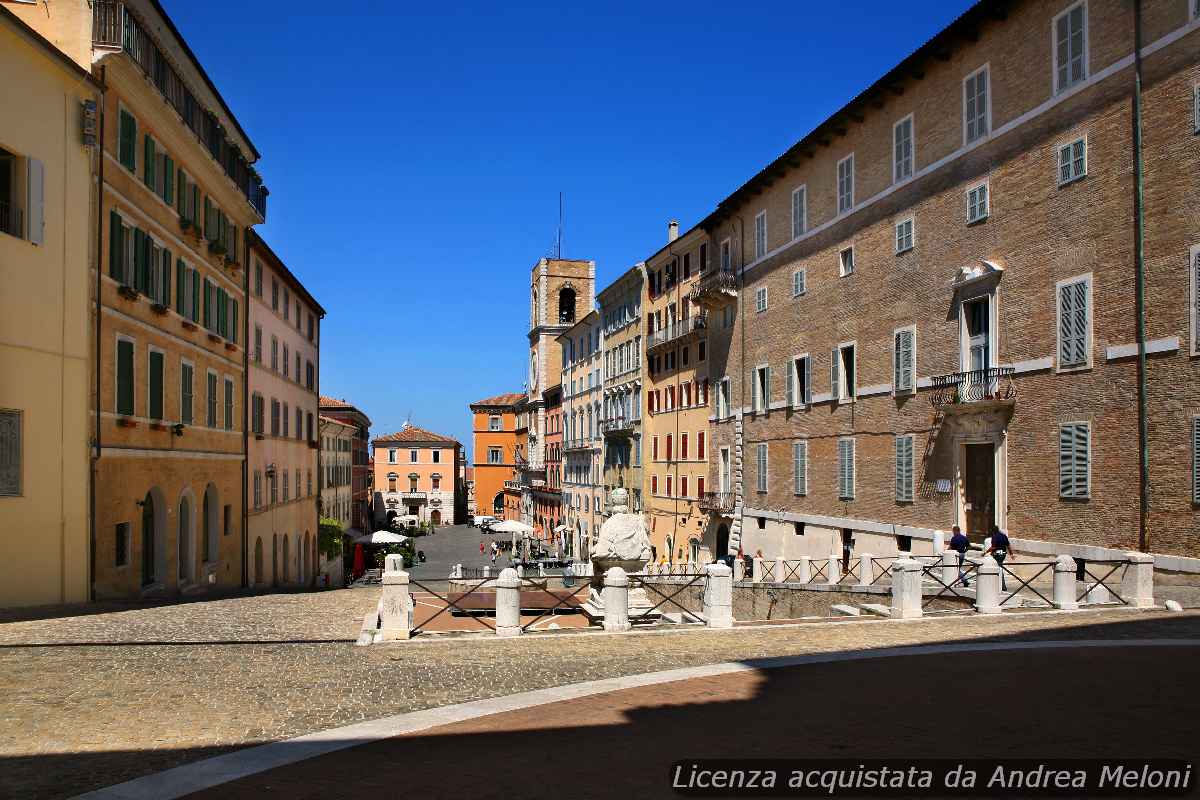 Previsioni meteo Ancona: pioggia e vento in arrivo, seguiti da nuvolosità e piovaschi