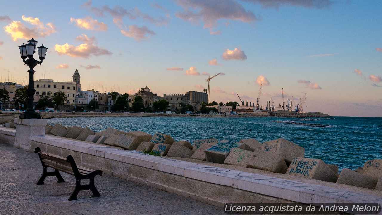 Previsione meteo Bari: nubi e rovesci in arrivo, vento forte in agguato
