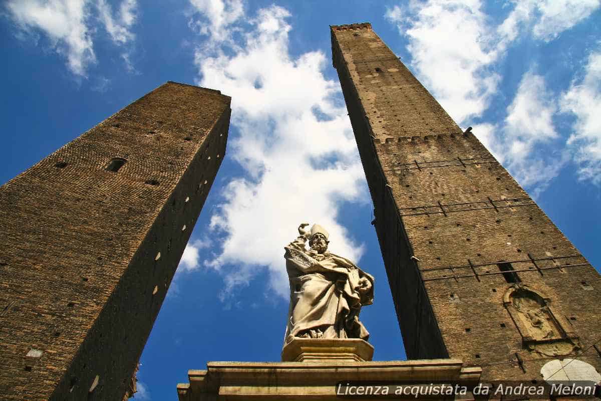Meteo Bologna: oggi poco nuvoloso, prossimi giorni stabili e soleggiati
