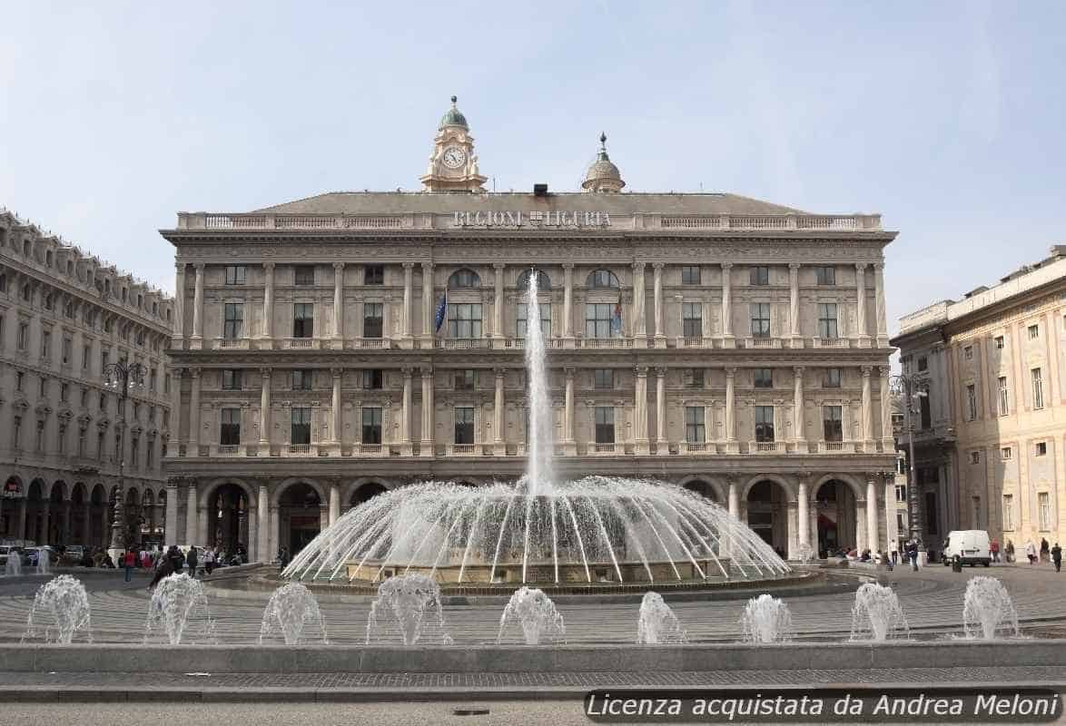 Previsione meteo Genova: nubi sparse oggi, poi cielo molto nuvoloso