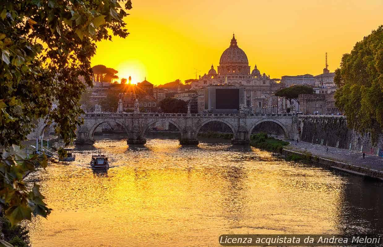 Meteo: Roma domani nubi sparse con piovaschi, poi molto nuvoloso con pioggia, ventoso a tratti