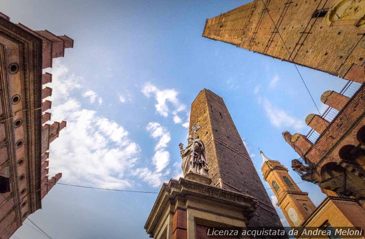 Meteo Bologna: Domani tra Nubi Sparse e Vento, Cambiamenti in Vista