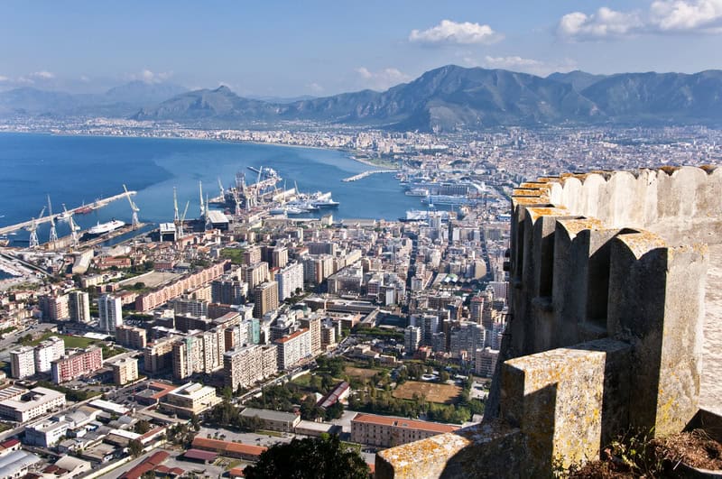 Meteo: temperature massime di oggi fino a 29 gradi a Palermo