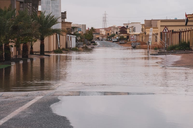 Alluvione improvvisa e estrema in Al Dakhiliyah, Oman