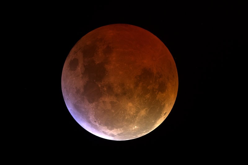 La luna ha una nuova cronologia basata su ciò che abbiamo imparato