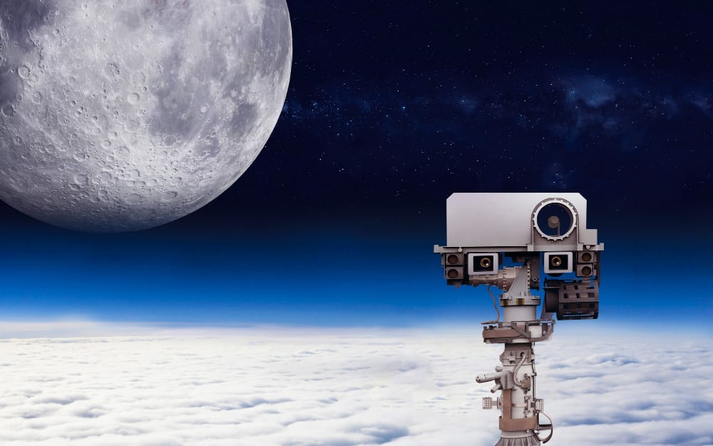 Un sistema di telecamere sorveglierà la Luna: il progetto cinese che preoccupa