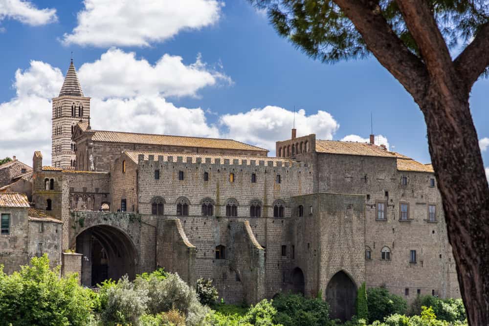 Viterbo: un tuffo tra le sue terme millenarie e il ricco patrimonio storico