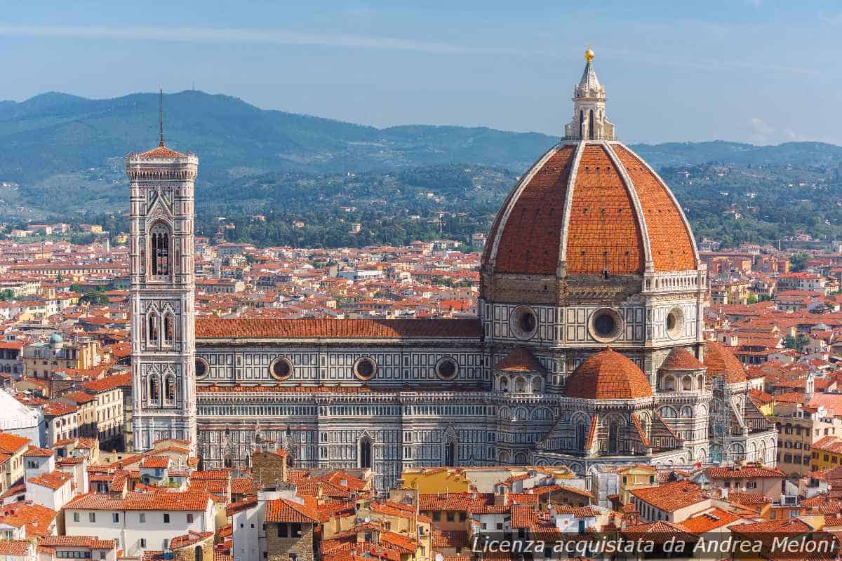 Previsione meteo Firenze: domani sole splendente, seguito da nubi sparse in arrivo