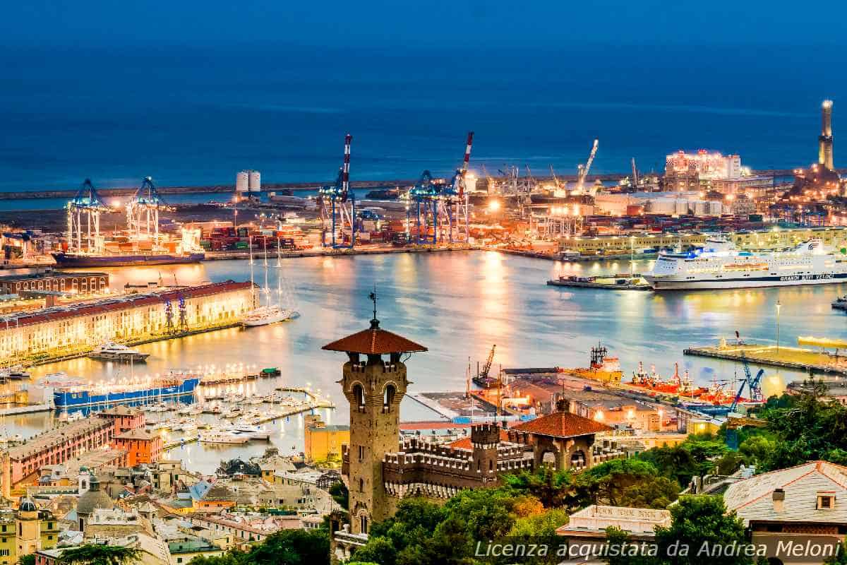 Meteo Genova: domani rovesci e nuvole, seguiti da piovaschi e vento