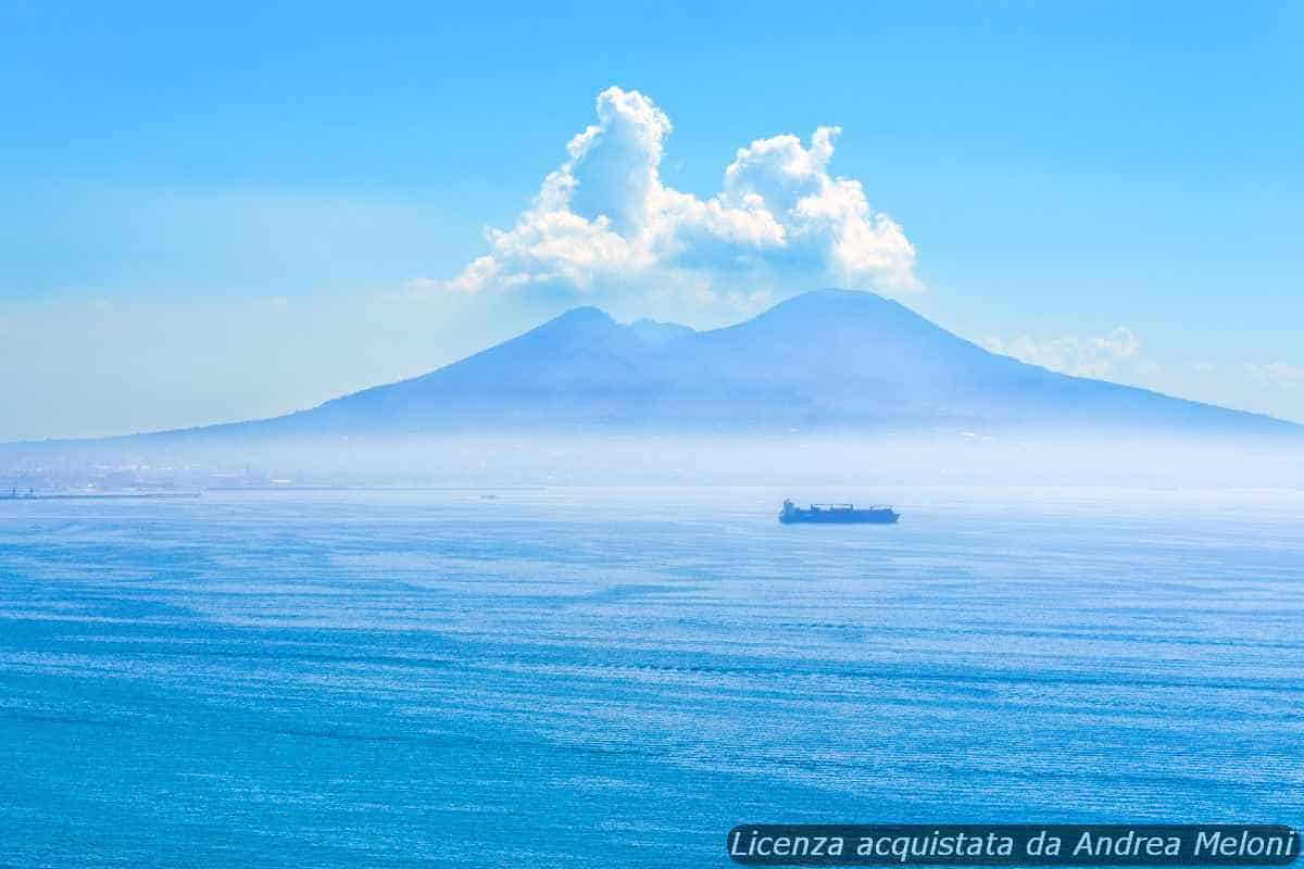 Meteo Napoli: domani sole splendente, segue leggera nuvolosità