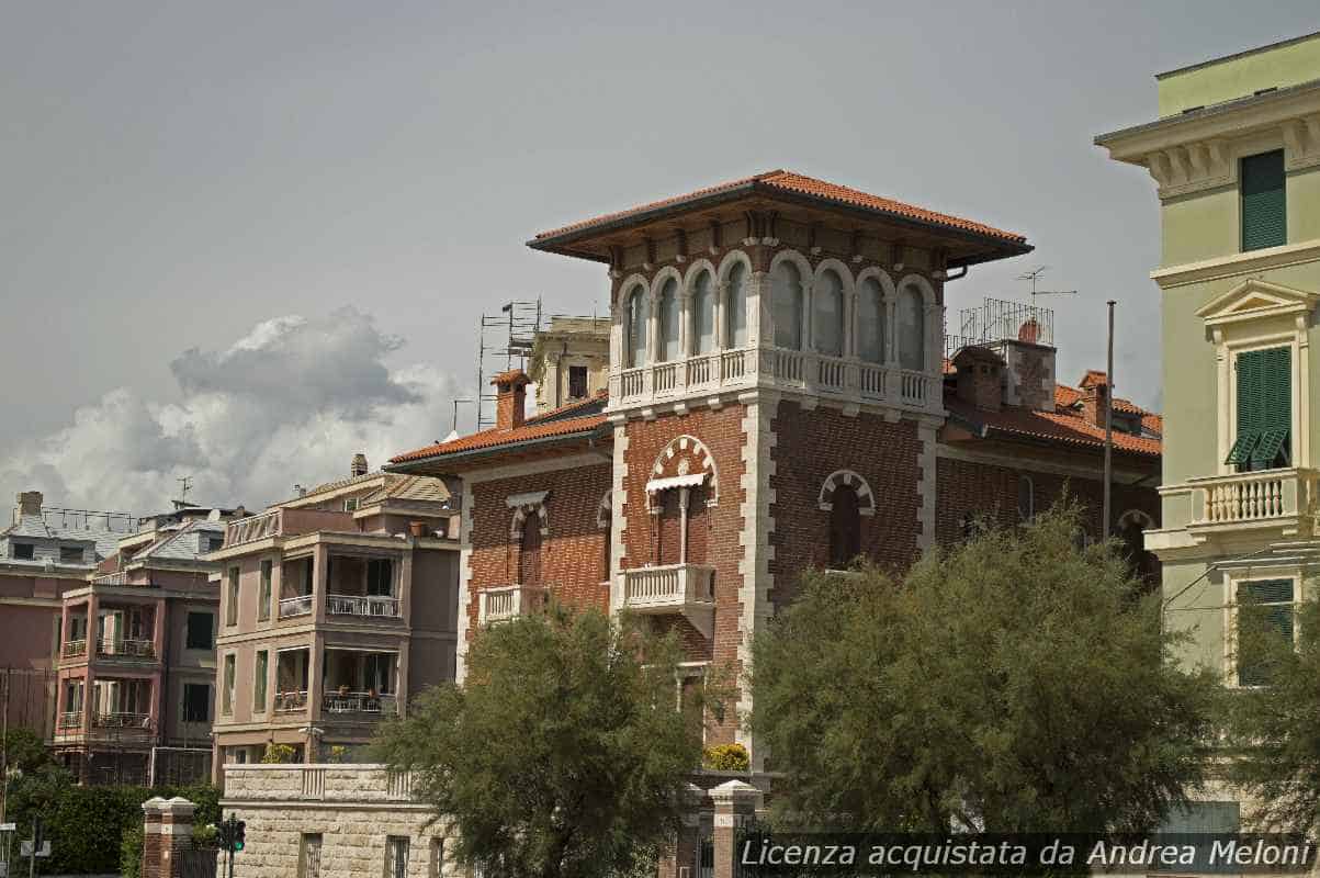 Meteo Genova: Domani tra Nubi Sparse e Vento, Poi Schiarite