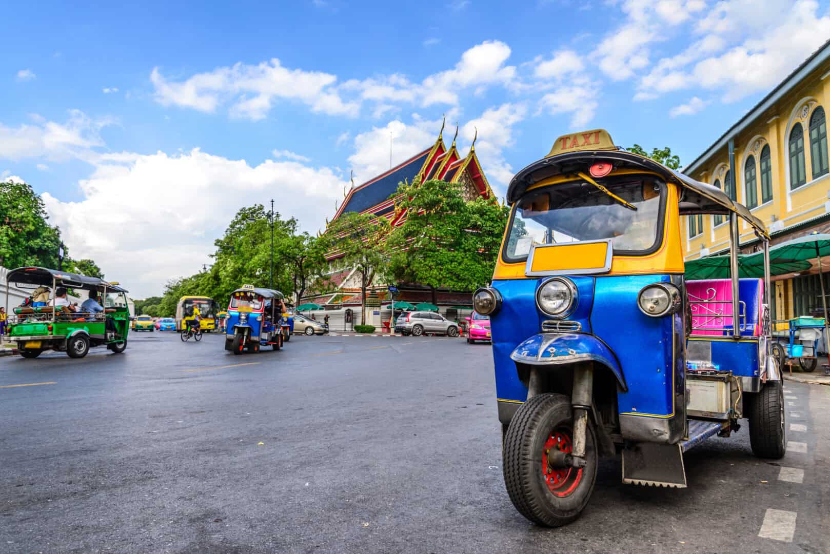Bangkok, Thailandia: un ‌affascinante amalgama di tradizione ⁤e modernità