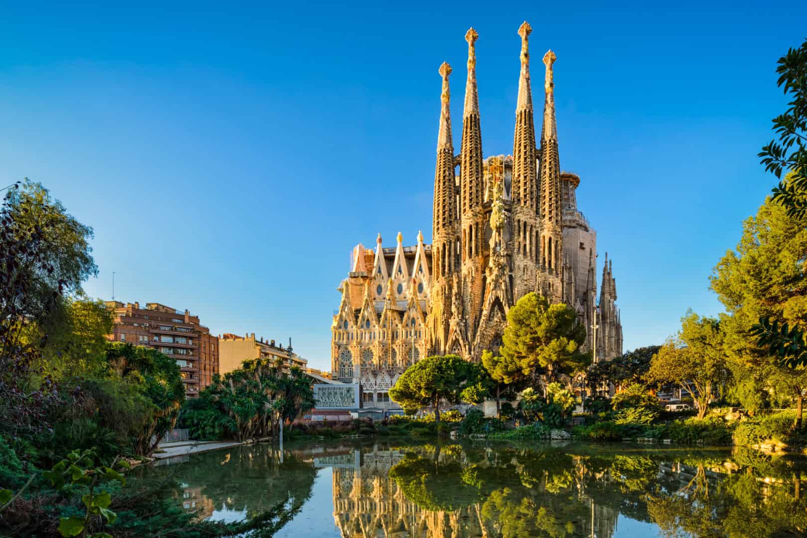 Barcellona: arte, cultura, divertimento, la guida completa alla capitale catalana