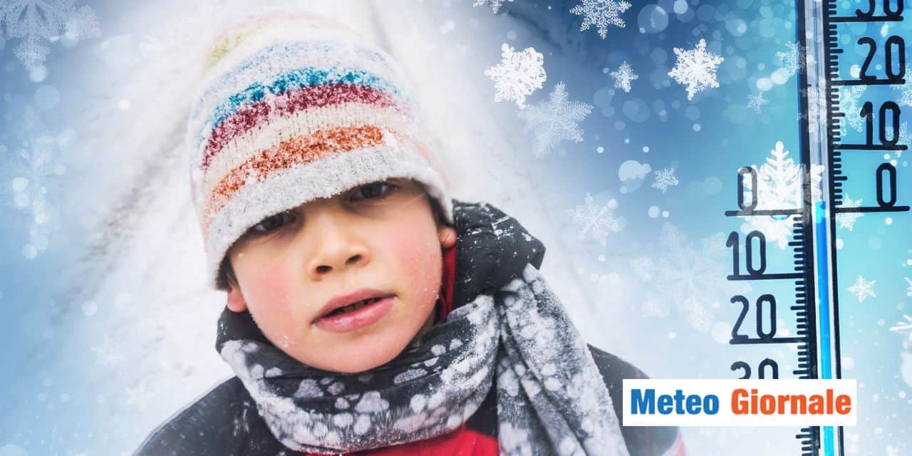 Meteo: caldo con le ore contate, tirate fuori i cappotti