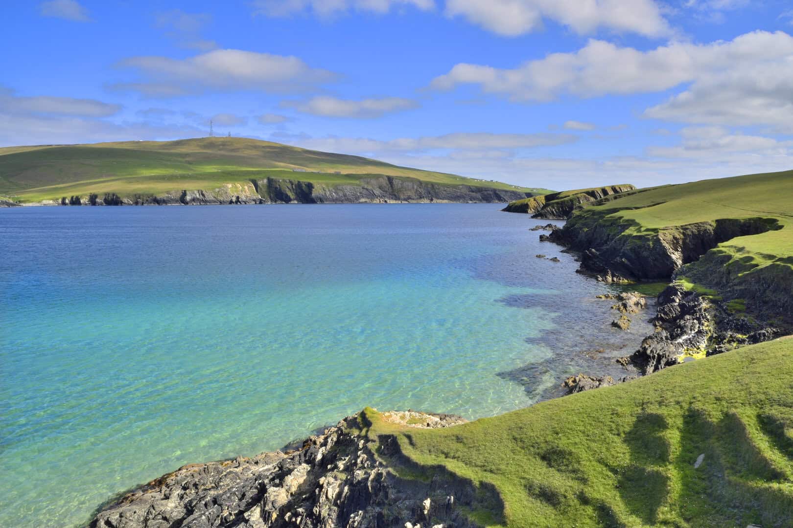 Shetland, Scozia: un paradiso nordico dove scorazzano i pony selvaggi
