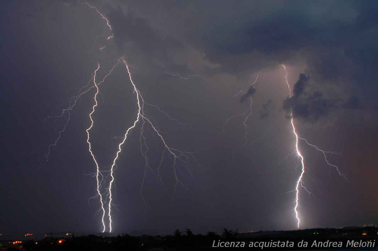 Meteo Roma: domani temporali seguiti da nuvolosità e rovesci