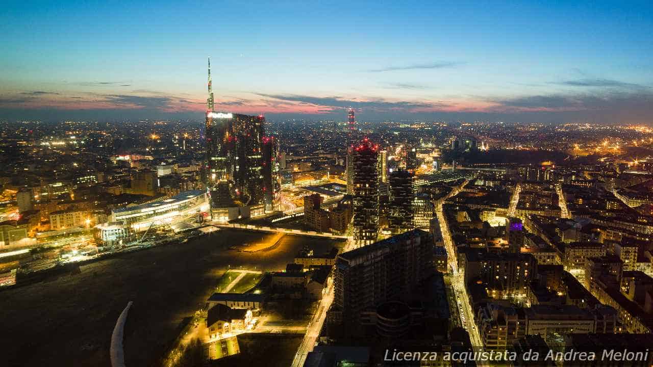 Meteo Milano: oggi nuvoloso con rovesci, domani ancora più coperto