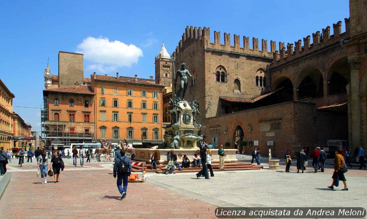 Meteo Bologna: Poco Nuvoloso e Piovaschi Domani, Schiarite Successive
