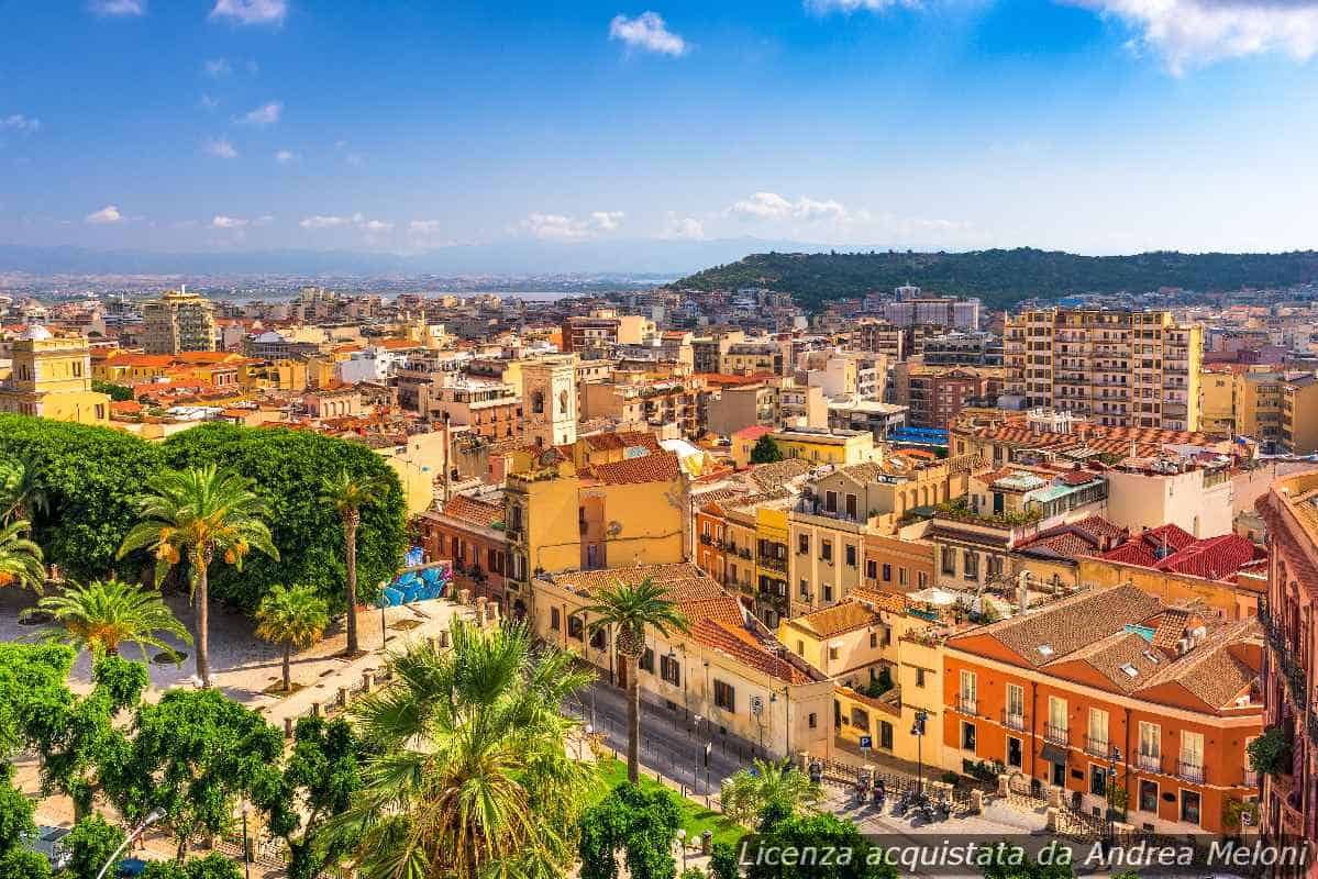 meteo-cagliari:-oggi-quasi-sereno-e-ventoso,-domani-poco-nuvoloso-con-vento