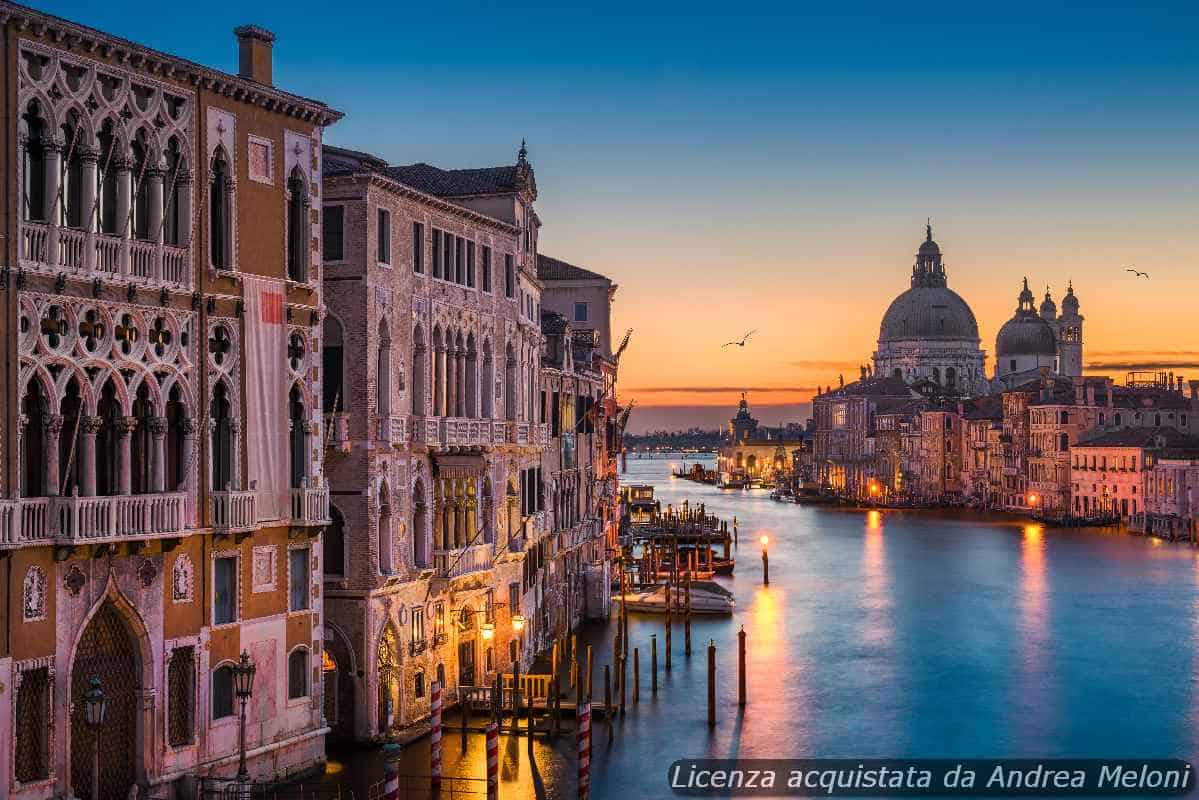 Meteo Venezia: Oggi Pioggia, Seguono Nuvole e Temporali
