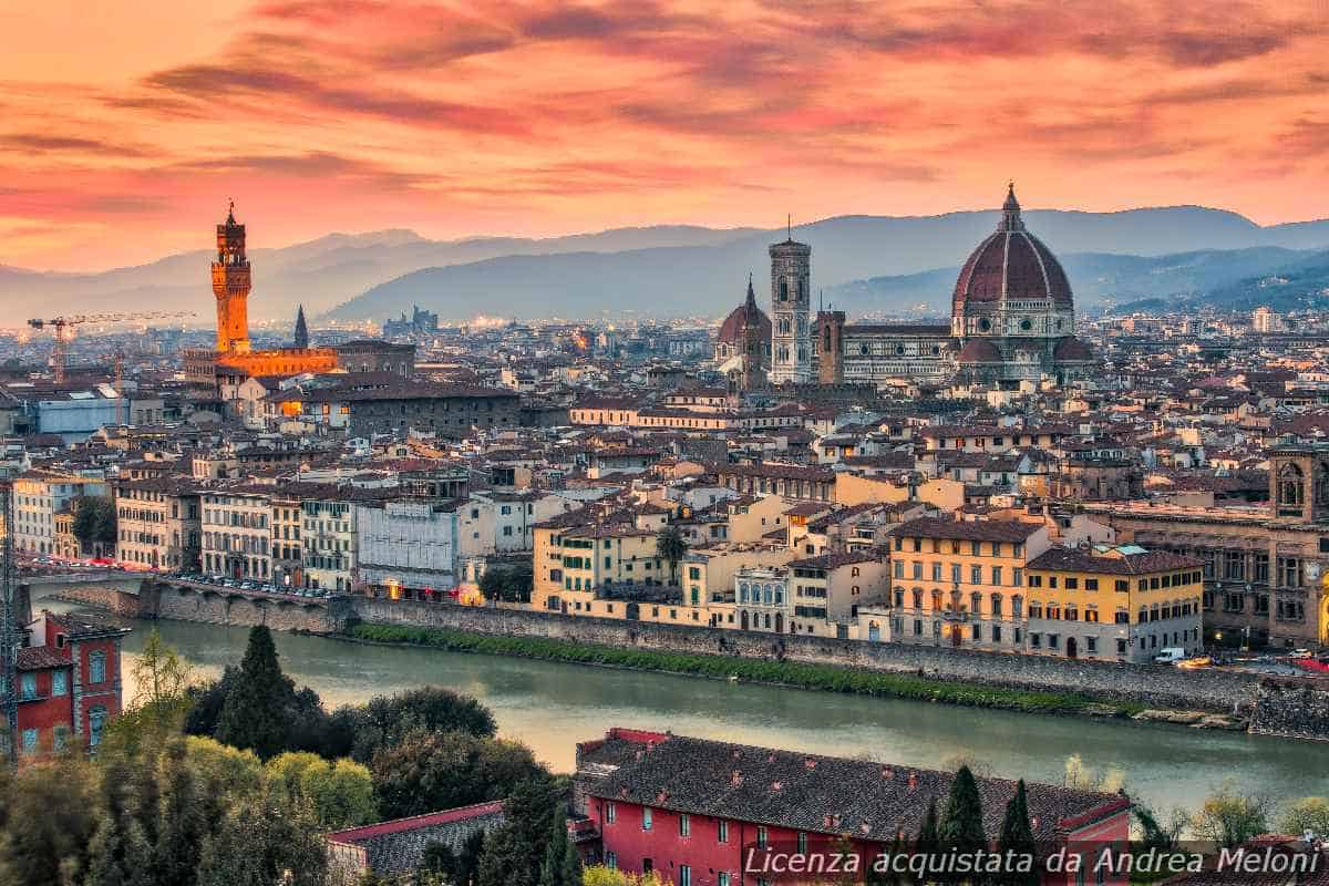 Meteo Firenze: Poco Nuvoloso e Vento, Seguono Nubi e Rovesci