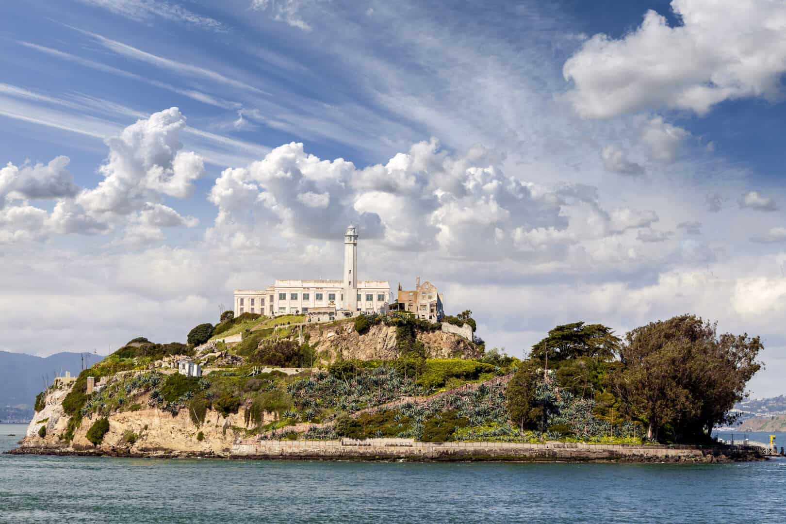 Viaggio a Alcatraz: la trasformazione naturalistica dell'ex penitenziario nella baia di San Francisco
