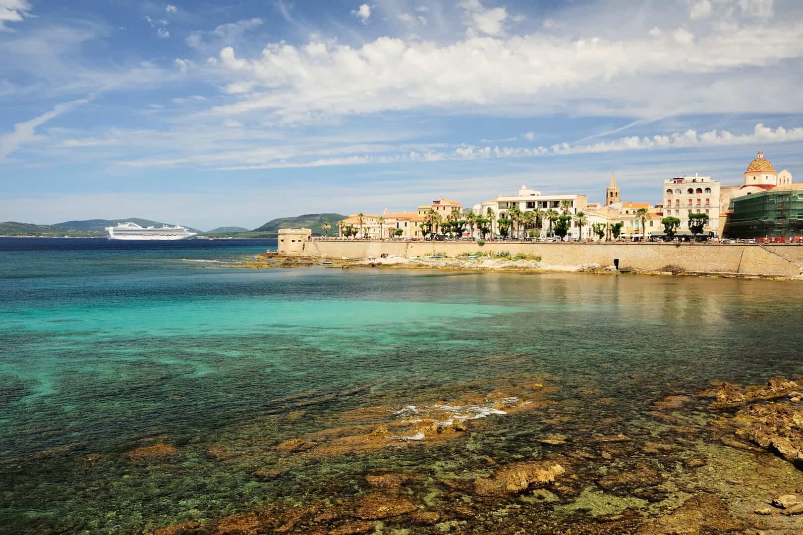 Alghero: una meta marina da sogno ricca di storia e cultura catalana