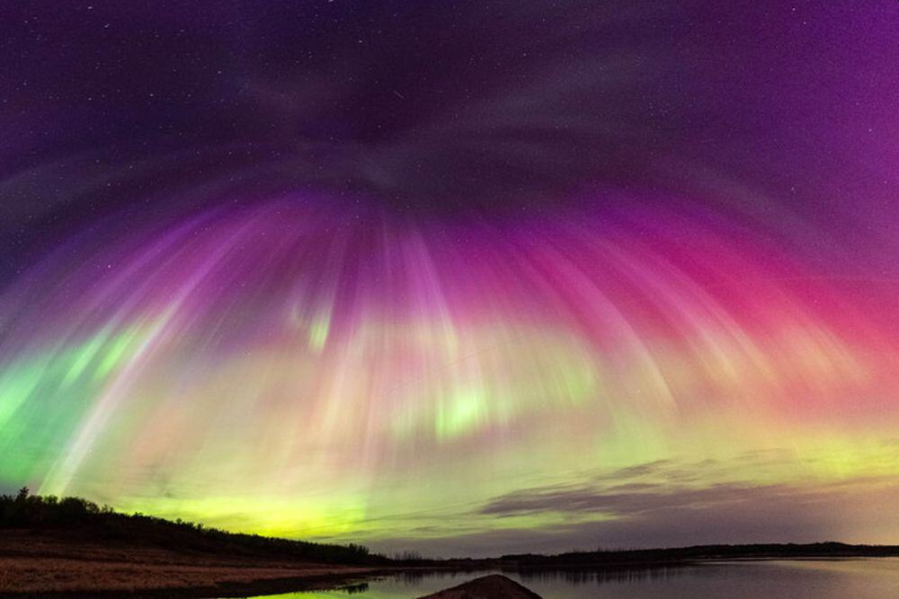 Le spettacolari aurore boreali hanno incantato in tutto il mondo: è stato un evento straordinario