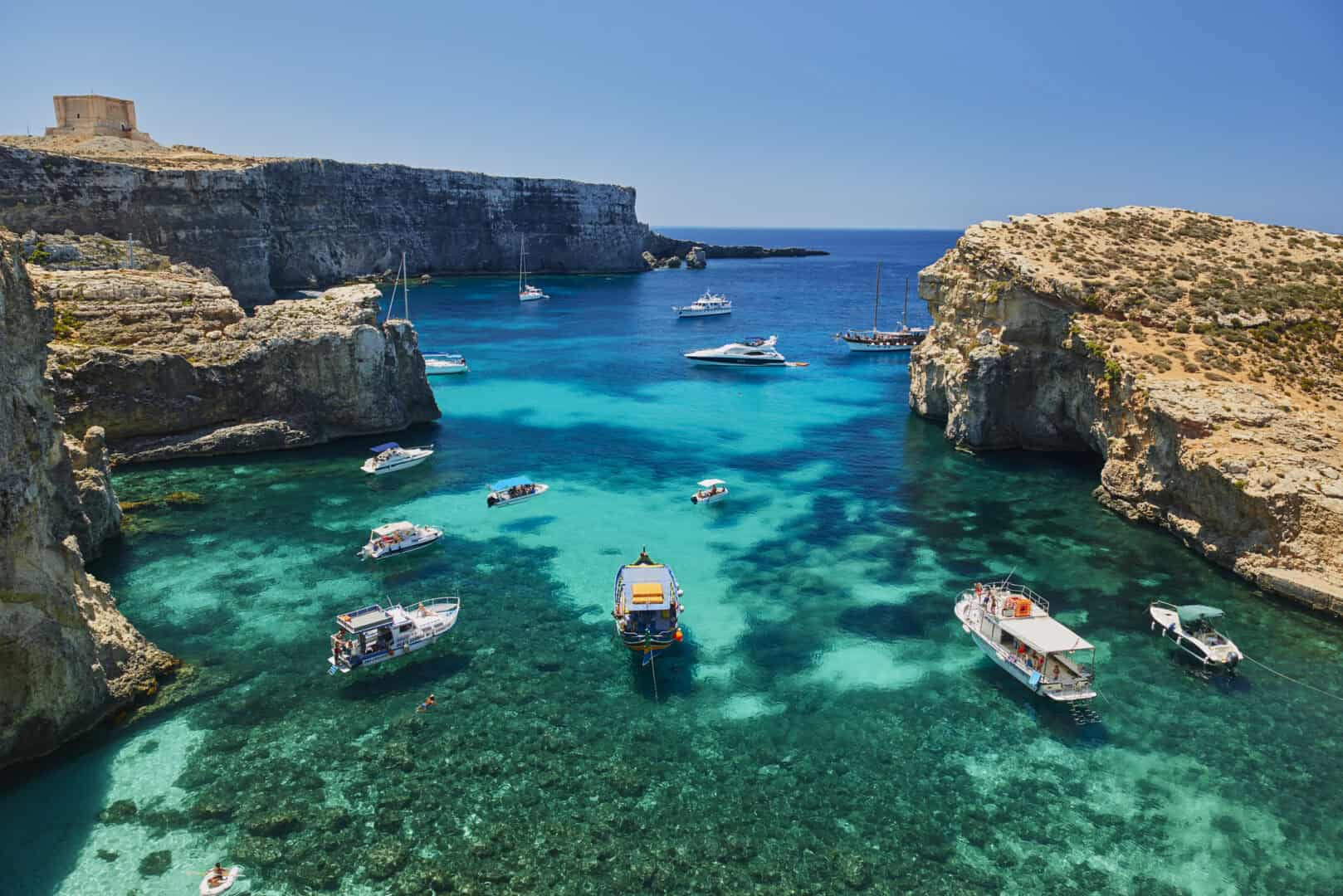 L'isola di Comino e la sua Laguna Blu: una meraviglia di Malta