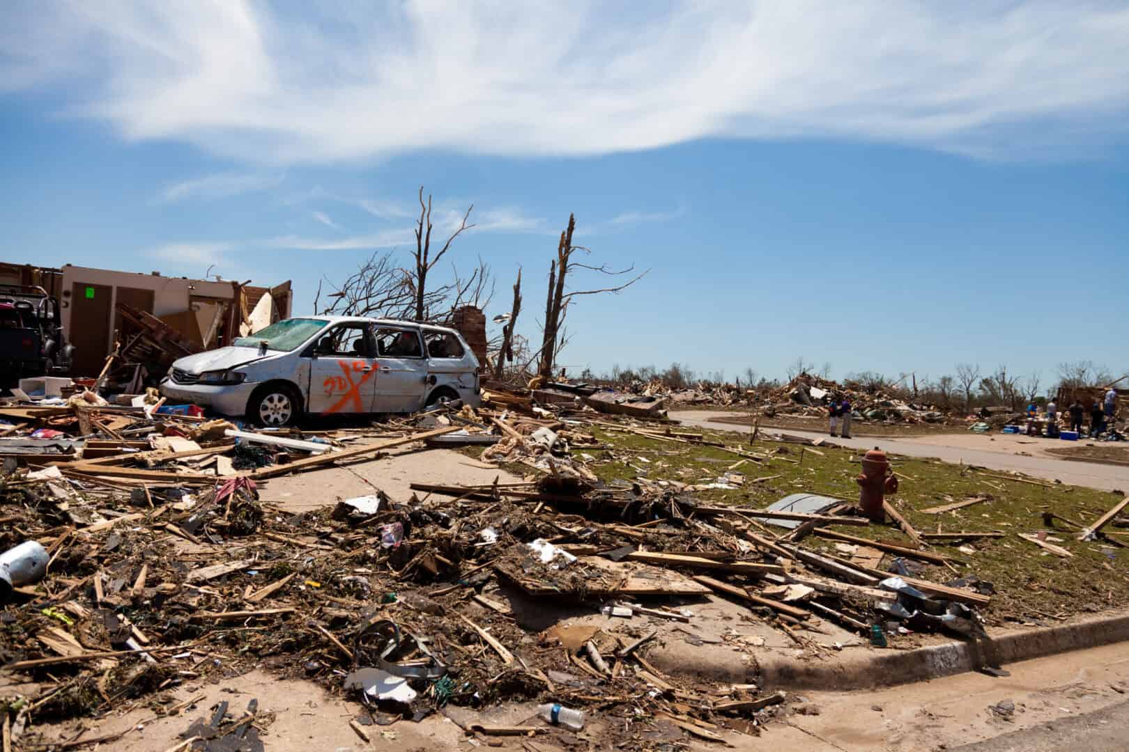 Tornado mortali di aprile causano danni alle case per 2,1 miliardi di dollari