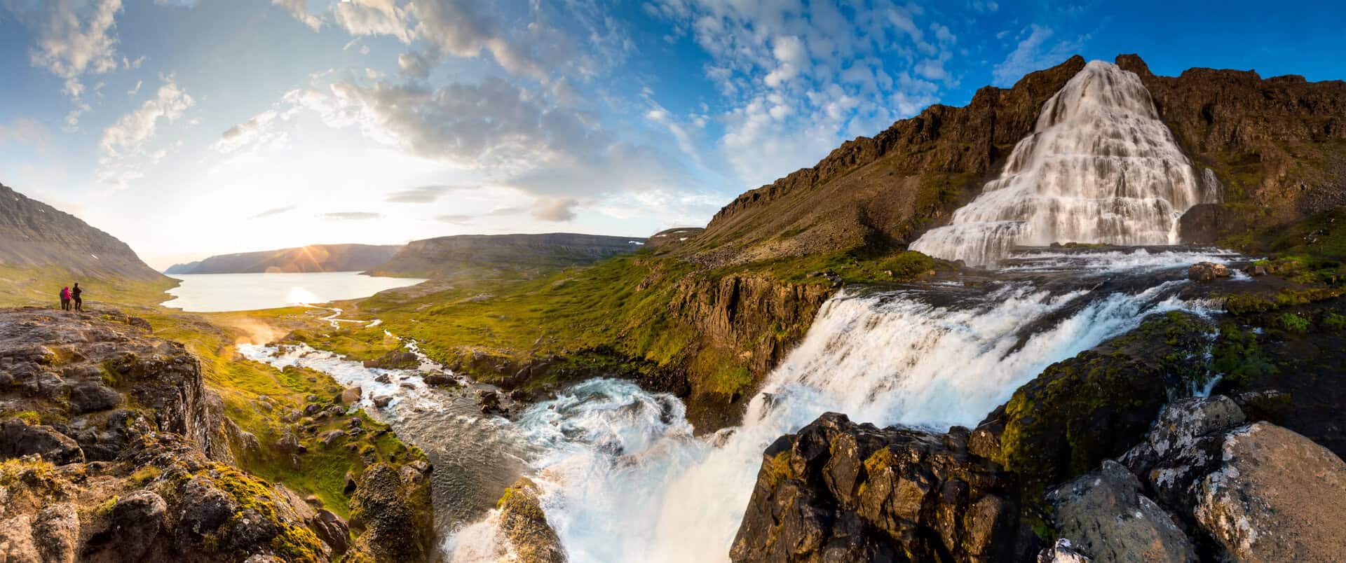 Viaggio in Islanda: alla scoperta delle maestose cascate di Dynjandi