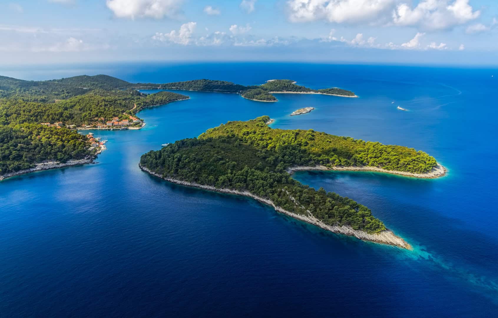 Esplorare l’isola di Mljet: un viaggio alla scoperta dei suoi incanti naturali
