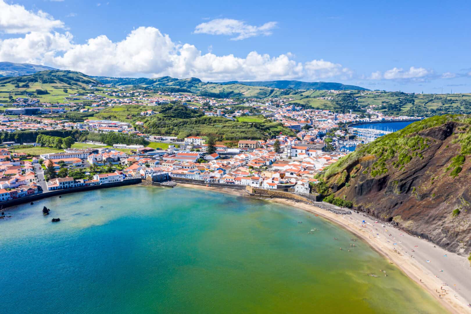 Viaggio a Porto Pim: un’immersione nella meraviglia delle Azzorre