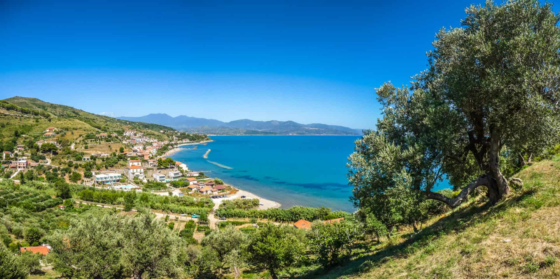 Salerno, tra il mare e i monti: un⁣ weekend di scoperte