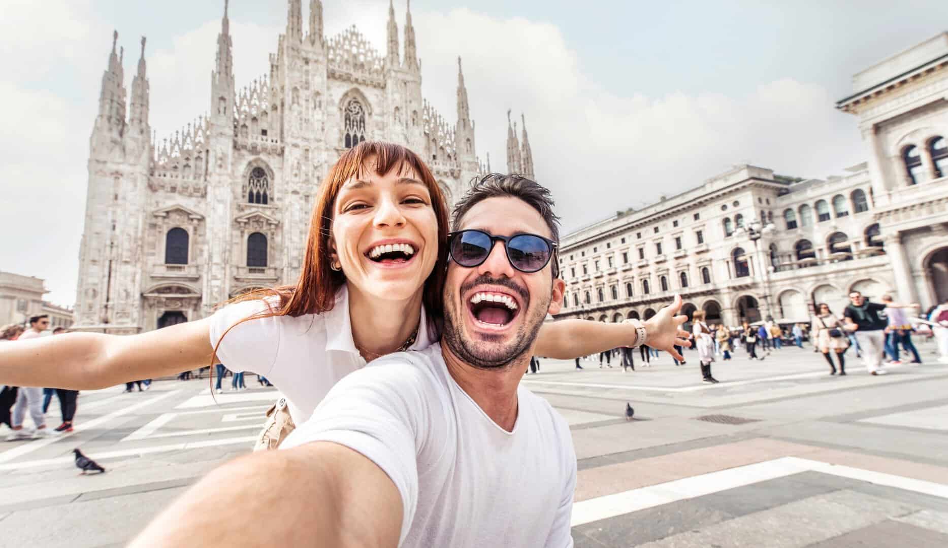 Descrizione: Meteo MILANO. Torna il sole, ma piogge e temporali anche intensi imminenti