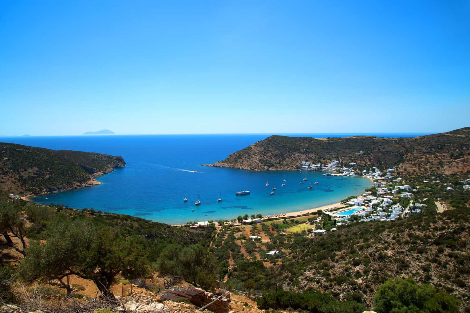 Turismo a Sifno: alla scoperta delle spiagge e delle tradizioni gatronomiche della Grecia più autentica