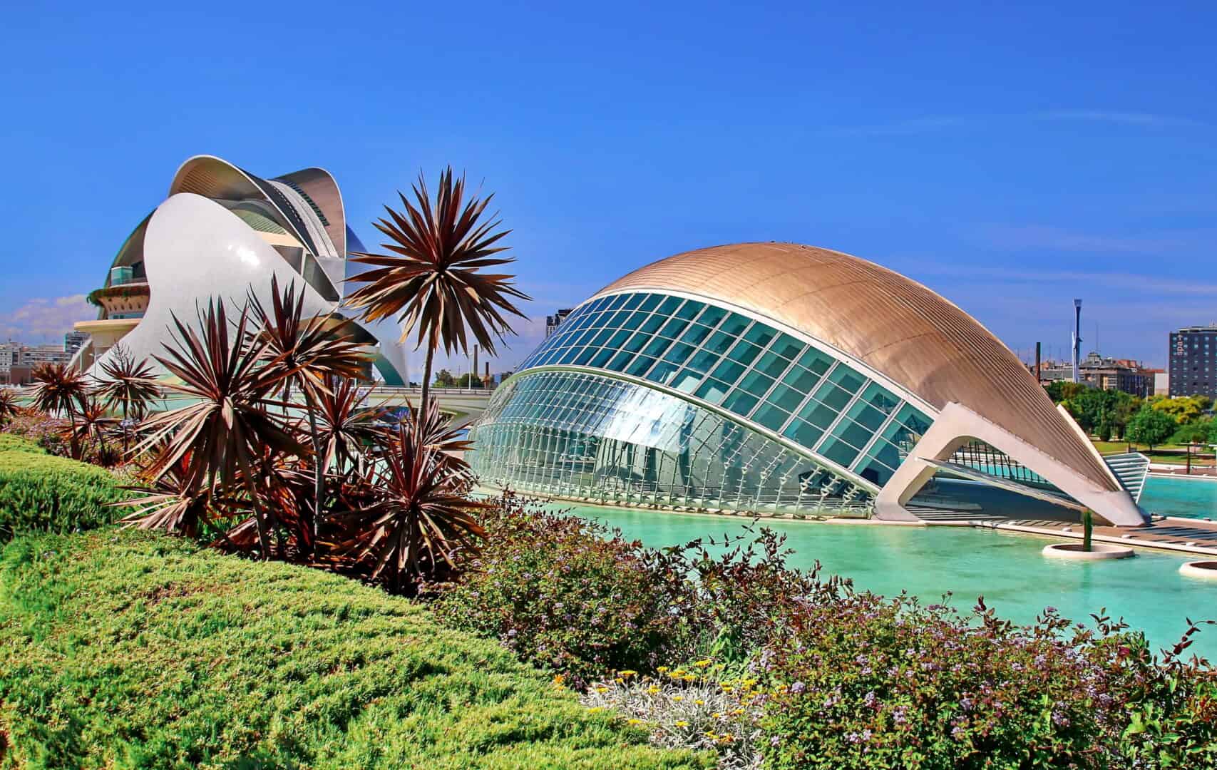 Valencia: tra architetture gotiche e avveniristiche, la città dell'arte e della scienza