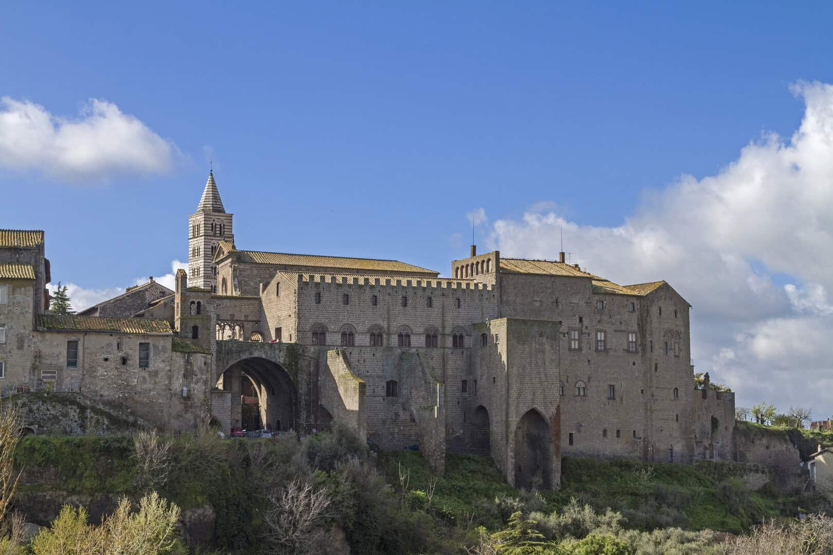 viterbo papa palazzo