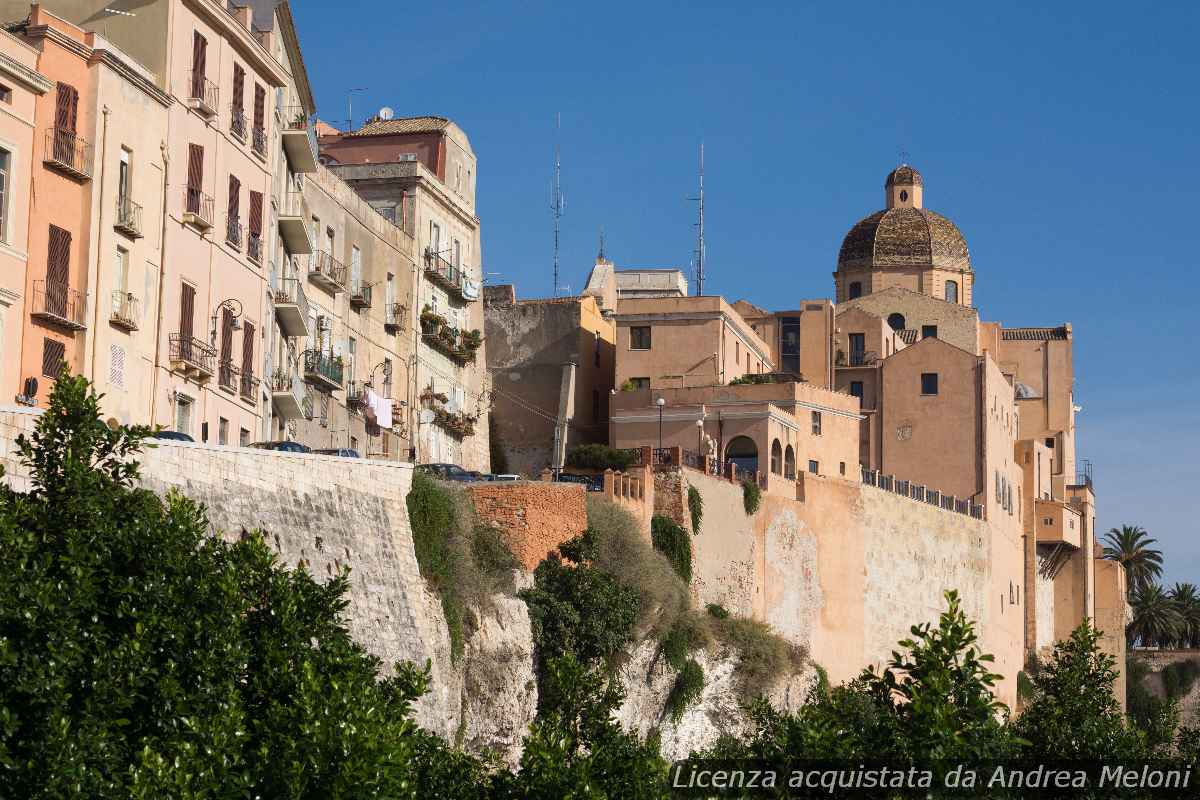 Meteo Cagliari: Poco Nuvoloso e Ventoso nei Prossimi Giorni