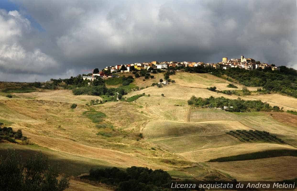 Meteo Campobasso: Poco Nuvoloso e Vento, Nubi Sparse in Arrivo