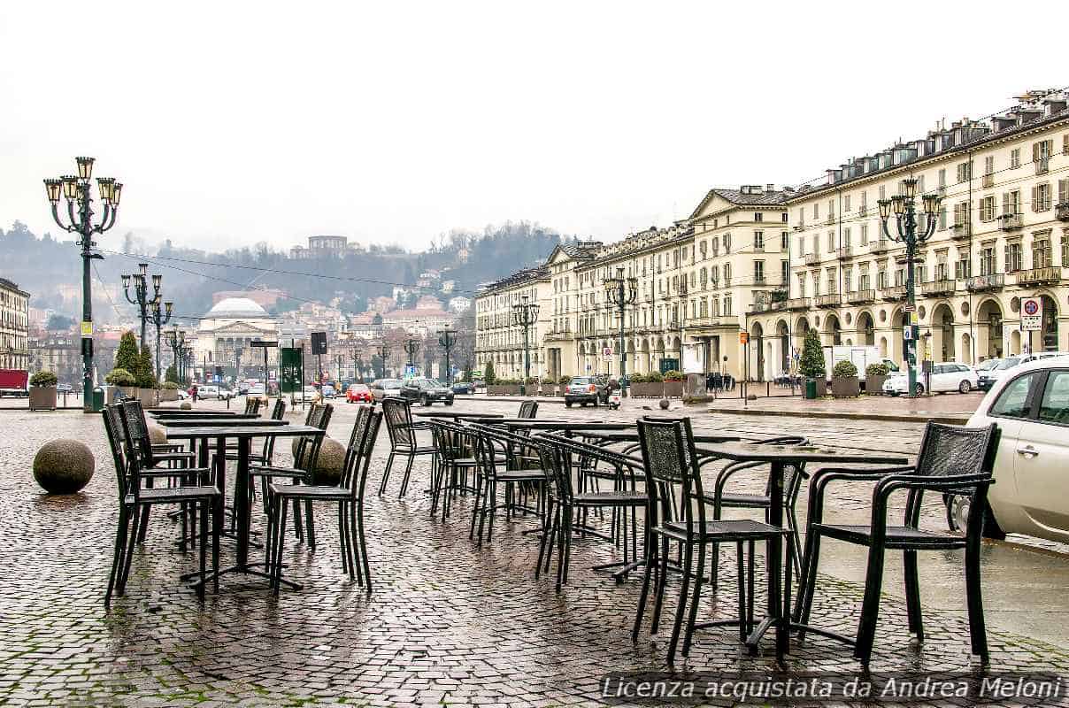 meteo-torino:-domani-nubi-sparse-e-rovesci,-seguiti-da-nuvolosita-persistente-con-precipitazioni