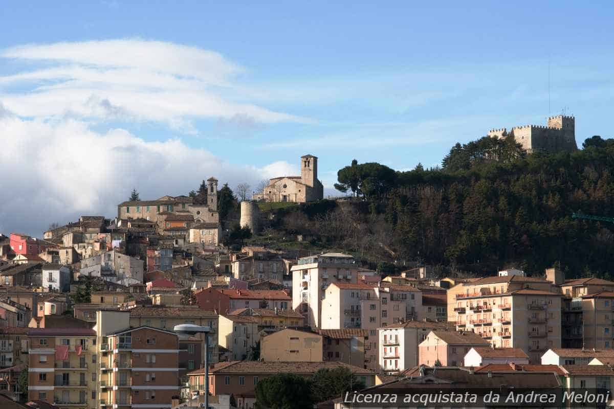 Meteo Campobasso: Sereno e Ventoso, Tendenza a Quasi Sereno nei Giorni Successivi