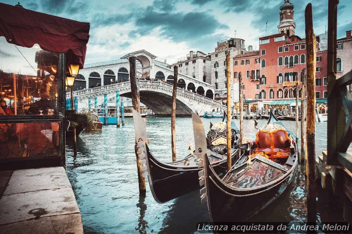 Meteo Venezia: domani nuvoloso con temporali e vento, migliora successivamente 1 Meteo Venezia: domani nuvoloso con temporali e vento, migliora successivamente