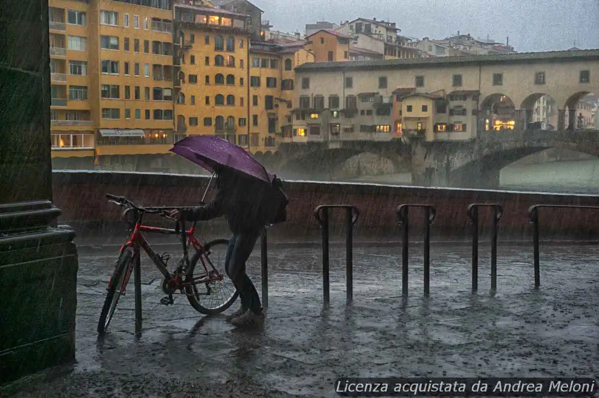 meteo-firenze:-domani-nuvoloso-con-rovesci,-seguito-da-schiarite