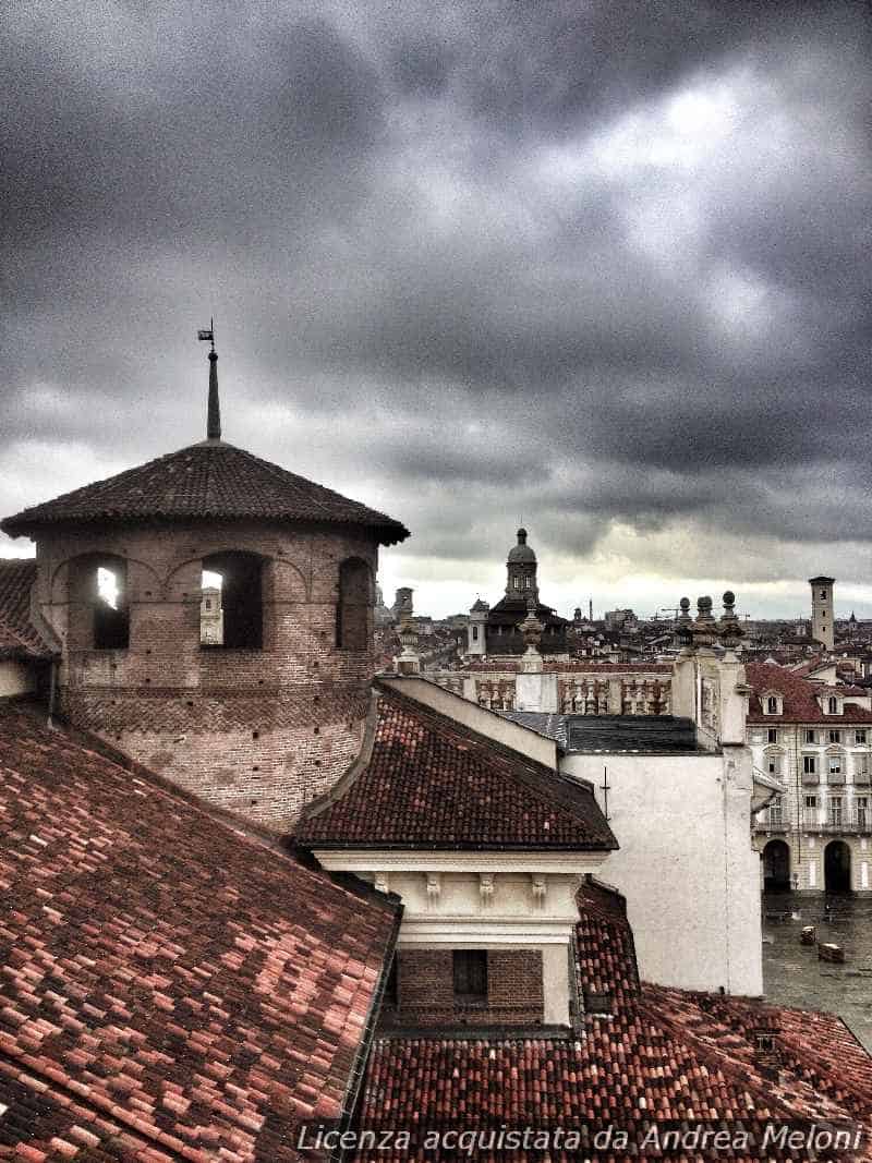 Meteo Torino: domani nuvoloso con piovaschi, seguito da nubi sparse