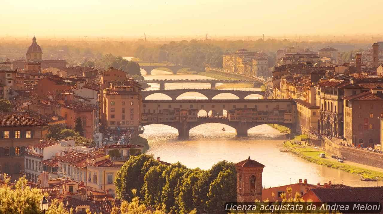 Meteo Firenze: domani poco nuvoloso e ventoso, successivamente nuvoloso con rovesci