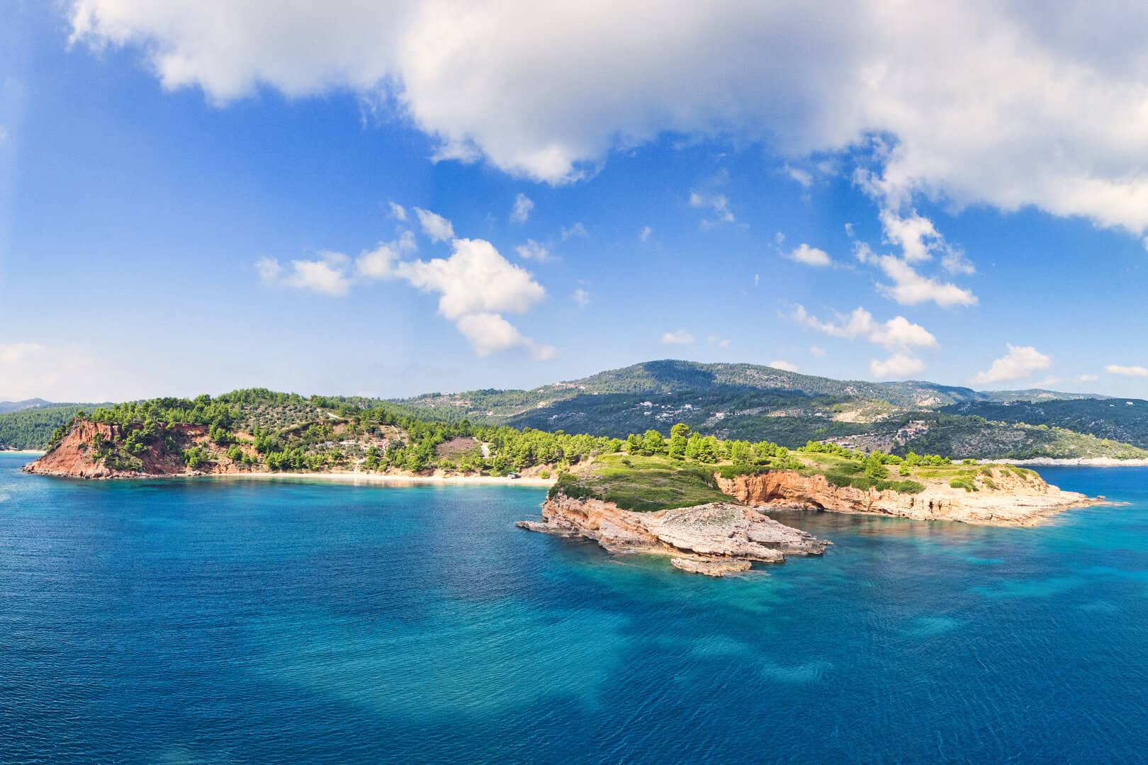 Le meraviglie naturali di Alonissos: un viaggio in un’isola incontaminata della Grecia
