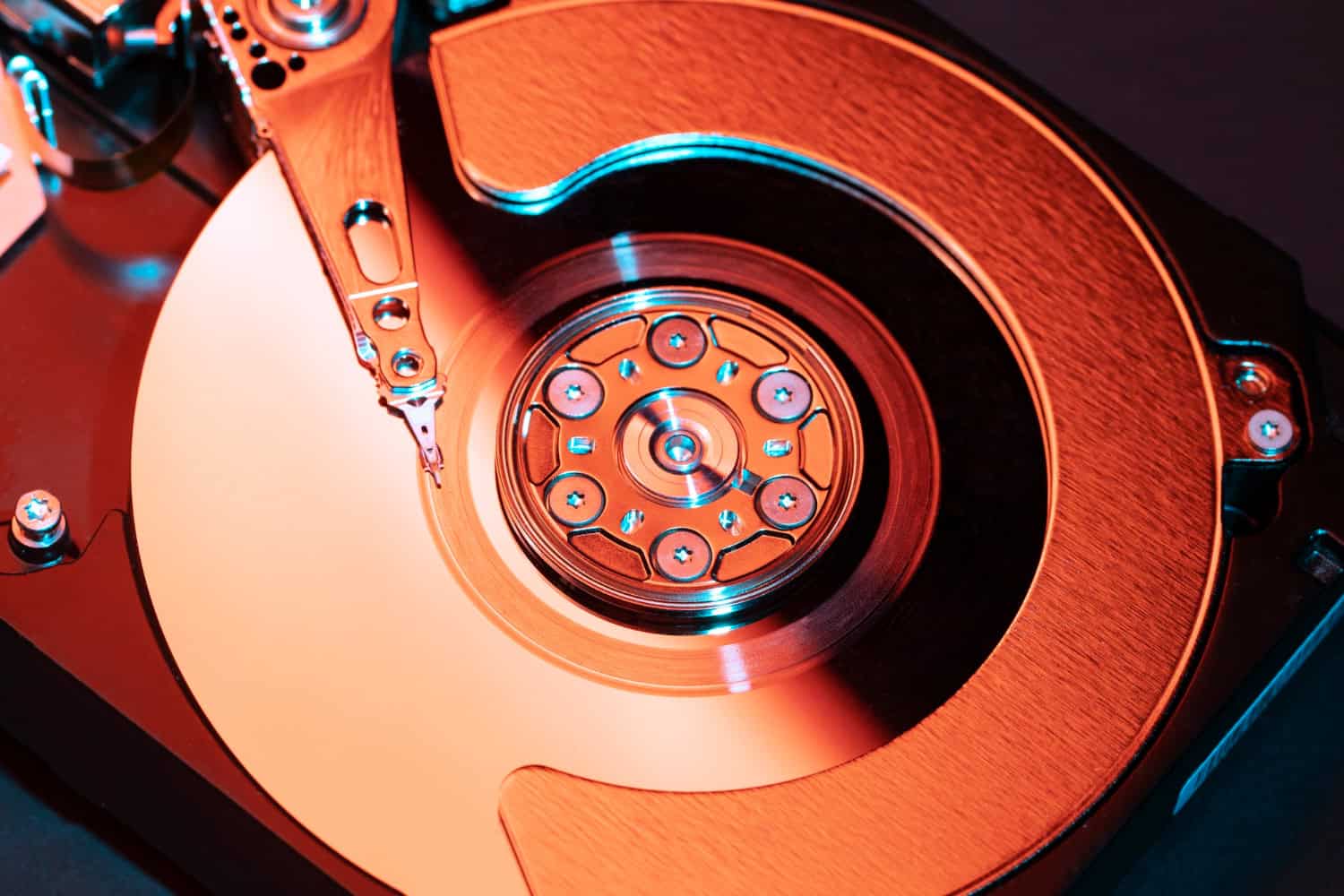 Scoperta rivoluzionaria per le tecnologie informatiche: dimostrata la presenza di un nuovo tipo di magnetismo